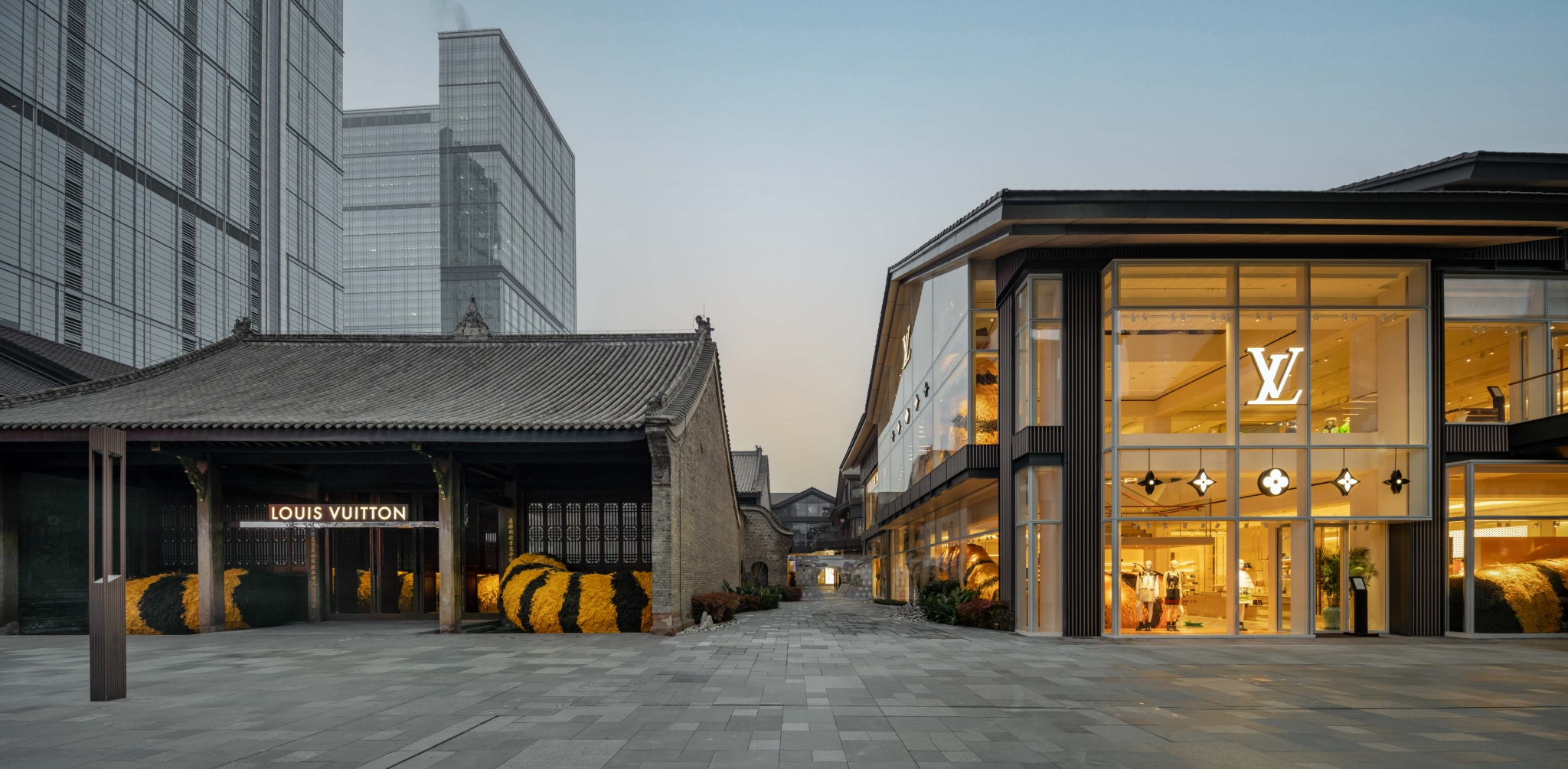 国内第三家路易威登之家亮相成都远洋太古里