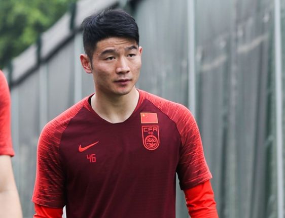 李霄鹏就是跟李铁对着干!铁子不用的球员,他偏要用,知人善任!休闲区蓝鸢梦想 - Www.slyday.coM 李霄鹏就是跟李铁对着干!铁子不用的球员,他偏要用,知人善任!休闲区蓝鸢梦想 - Www.slyday.coM