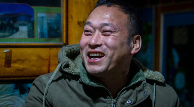 张同学直播首秀礼物收到手抽筋,自爆拒绝天价签约费,至今仍单身休闲区蓝鸢梦想 - Www.slyday.coM 张同学直播首秀礼物收到手抽筋,自爆拒绝天价签约费,至今仍单身休闲区蓝鸢梦想 - Www.slyday.coM