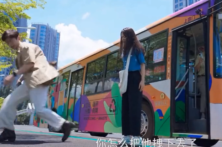 王萌萌的死亡不值得同情，遇到相同情况，李诗情的做法才是正确的休闲区蓝鸢梦想 - Www.slyday.coM