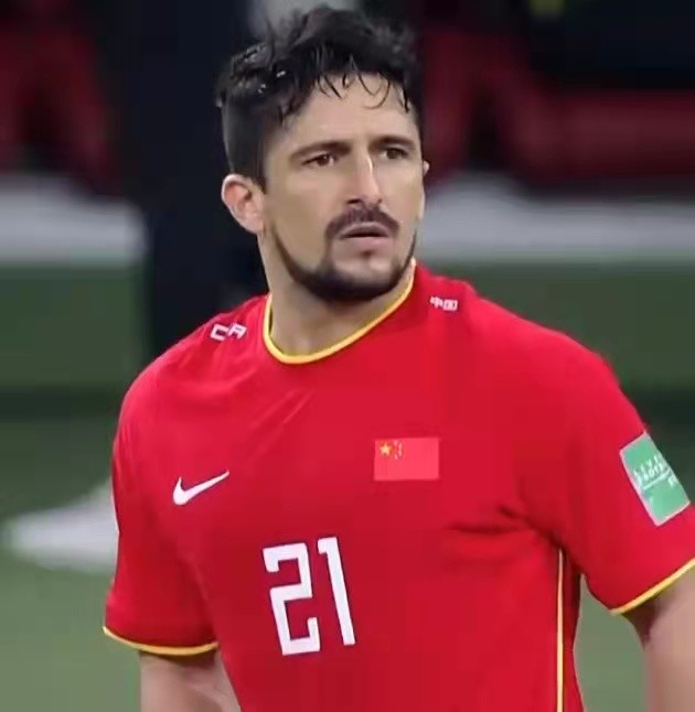 洛国富真是情商掉线了吗?转机等候22小时,公开指责足协不尊重人休闲区蓝鸢梦想 - Www.slyday.coM 洛国富真是情商掉线了吗?转机等候22小时,公开指责足协不尊重人休闲区蓝鸢梦想 - Www.slyday.coM