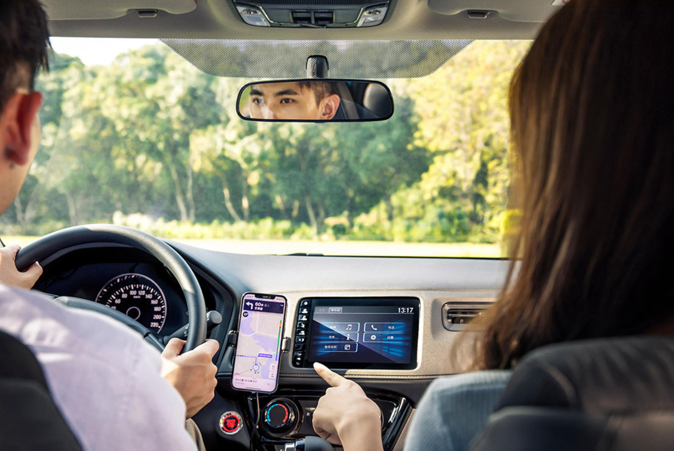 2022年值得买的SUV：广汽丰田锋兰达 vs.广汽本田缤智休闲区蓝鸢梦想 - Www.slyday.coM