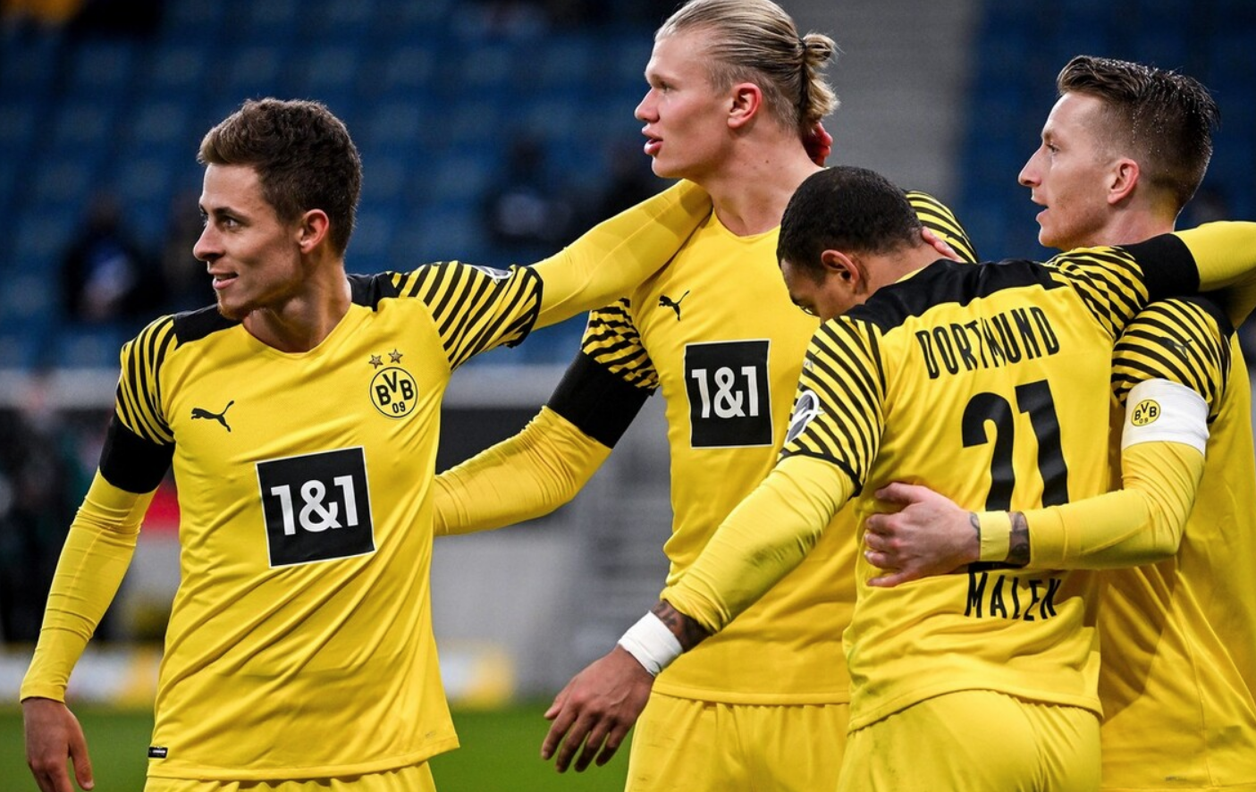 火力爆棚!3场狂进11球,德甲夺冠热门太犀利,哈兰德受伤7.1分|哈兰德|