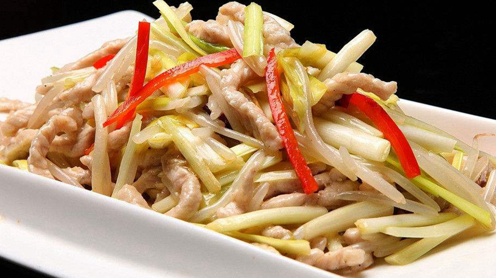 家常菜韭黄炒肉丝怎样做的好吃诀窍告诉你肉丝细嫩韭黄脆香