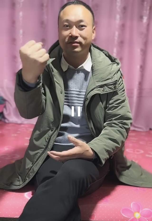 张同学直播首秀礼物收到手抽筋,自爆拒绝天价签约费,至今仍单身休闲区蓝鸢梦想 - Www.slyday.coM 张同学直播首秀礼物收到手抽筋,自爆拒绝天价签约费,至今仍单身休闲区蓝鸢梦想 - Www.slyday.coM