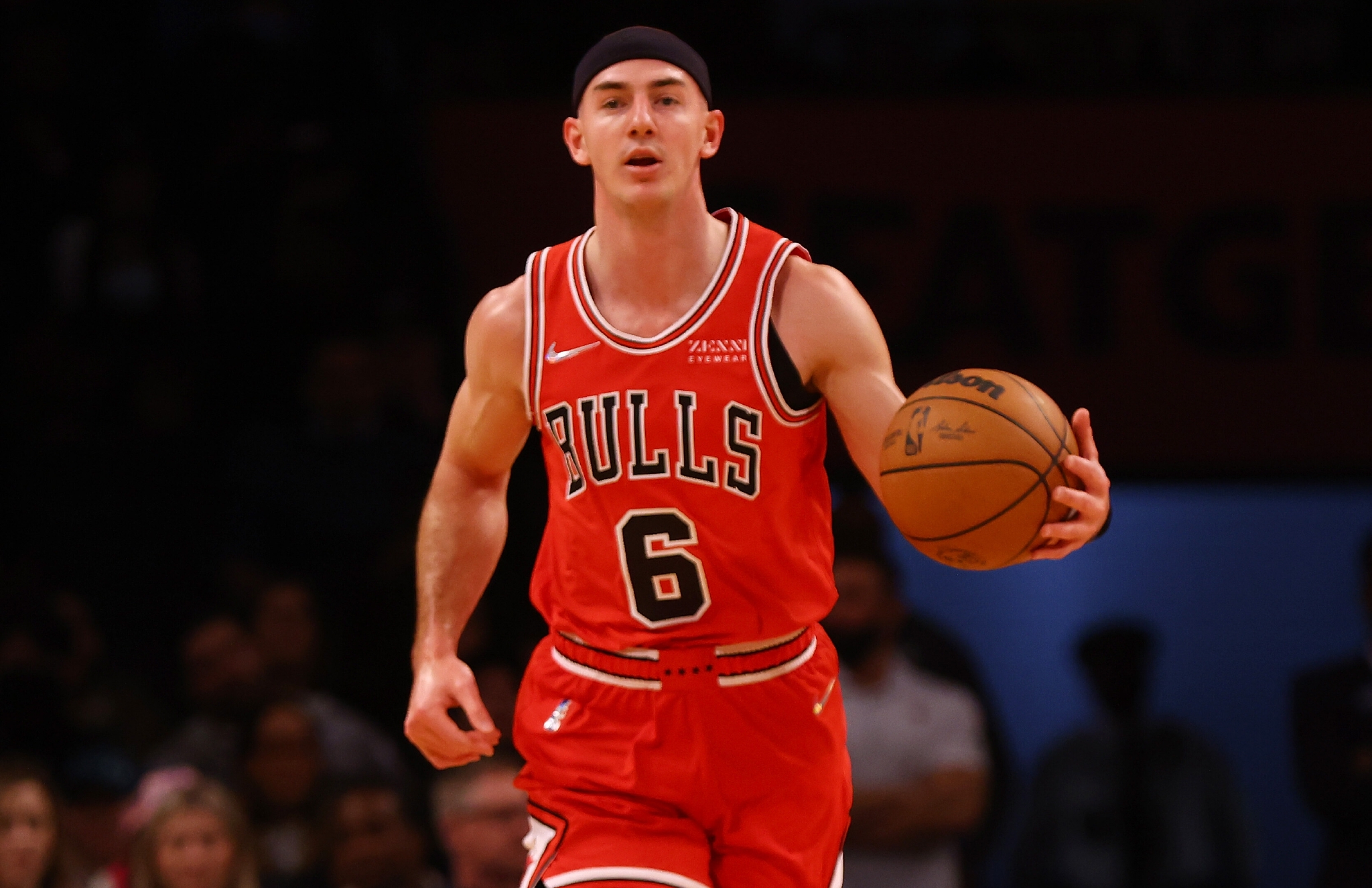 手腕骨折进行手术 卡鲁索预计缺阵6-8周|卡鲁索|公牛|骨折_新浪新闻