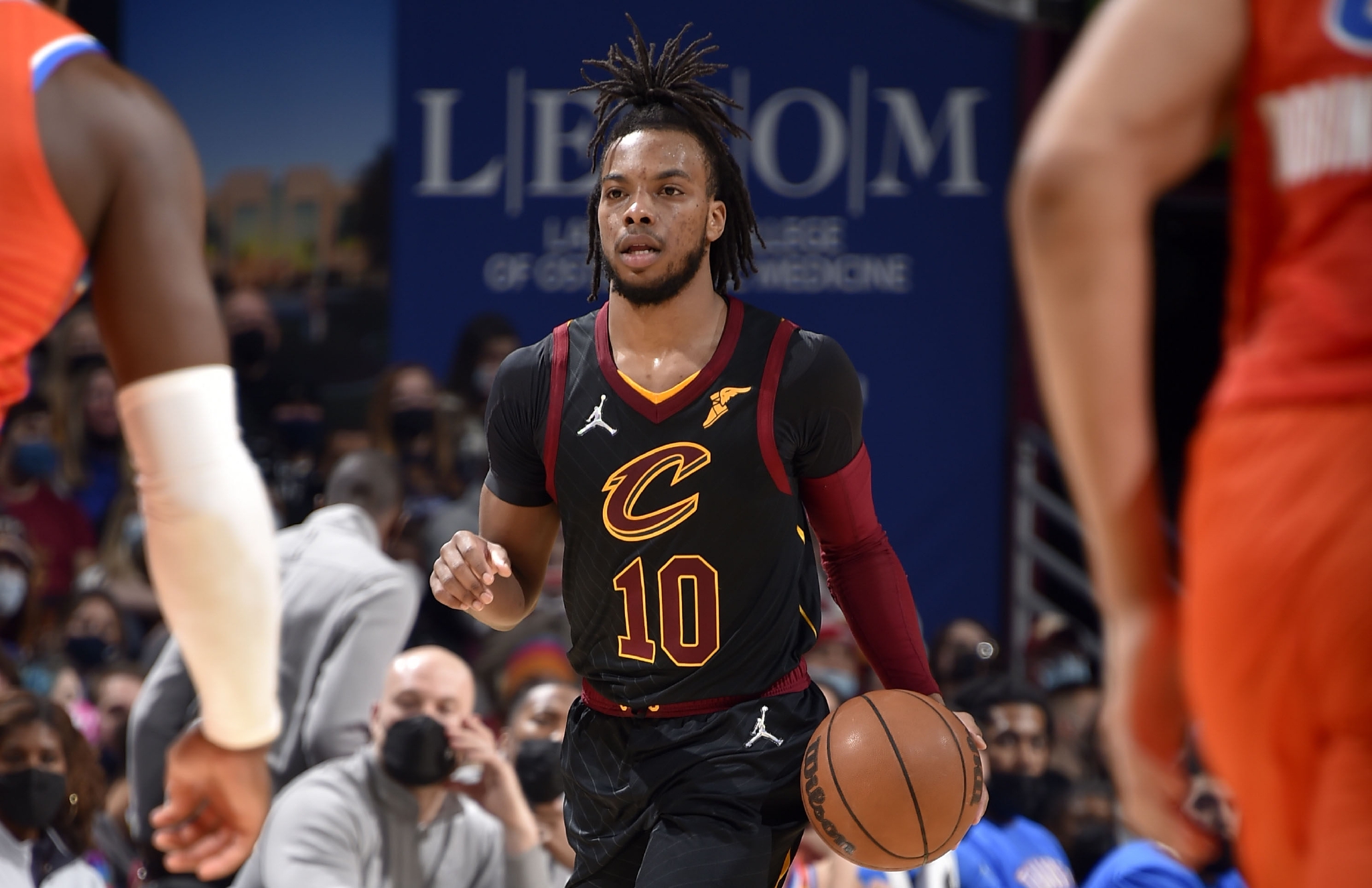 加兰23 11亚历山大29分 骑士险胜雷霆|雷霆|骑士|亚历山大_新浪新闻