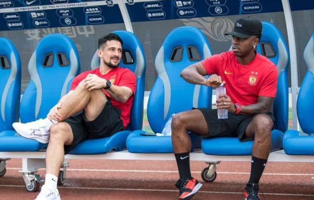 足协赢了，37小时后洛国富道歉！承认错误不再犯，费南多已经消失休闲区蓝鸢梦想 - Www.slyday.coM