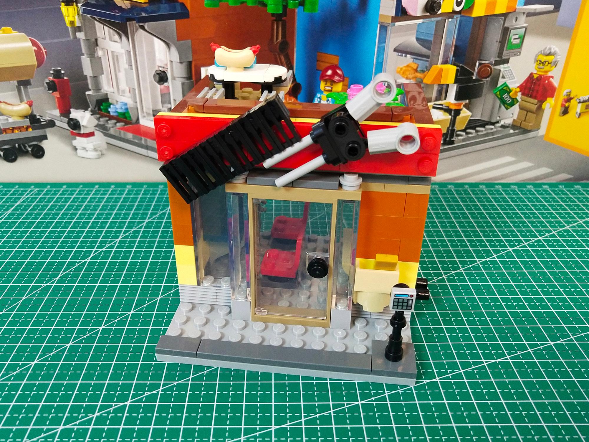 乐高创意百变31097创意三合一宠物店与咖啡厅排楼