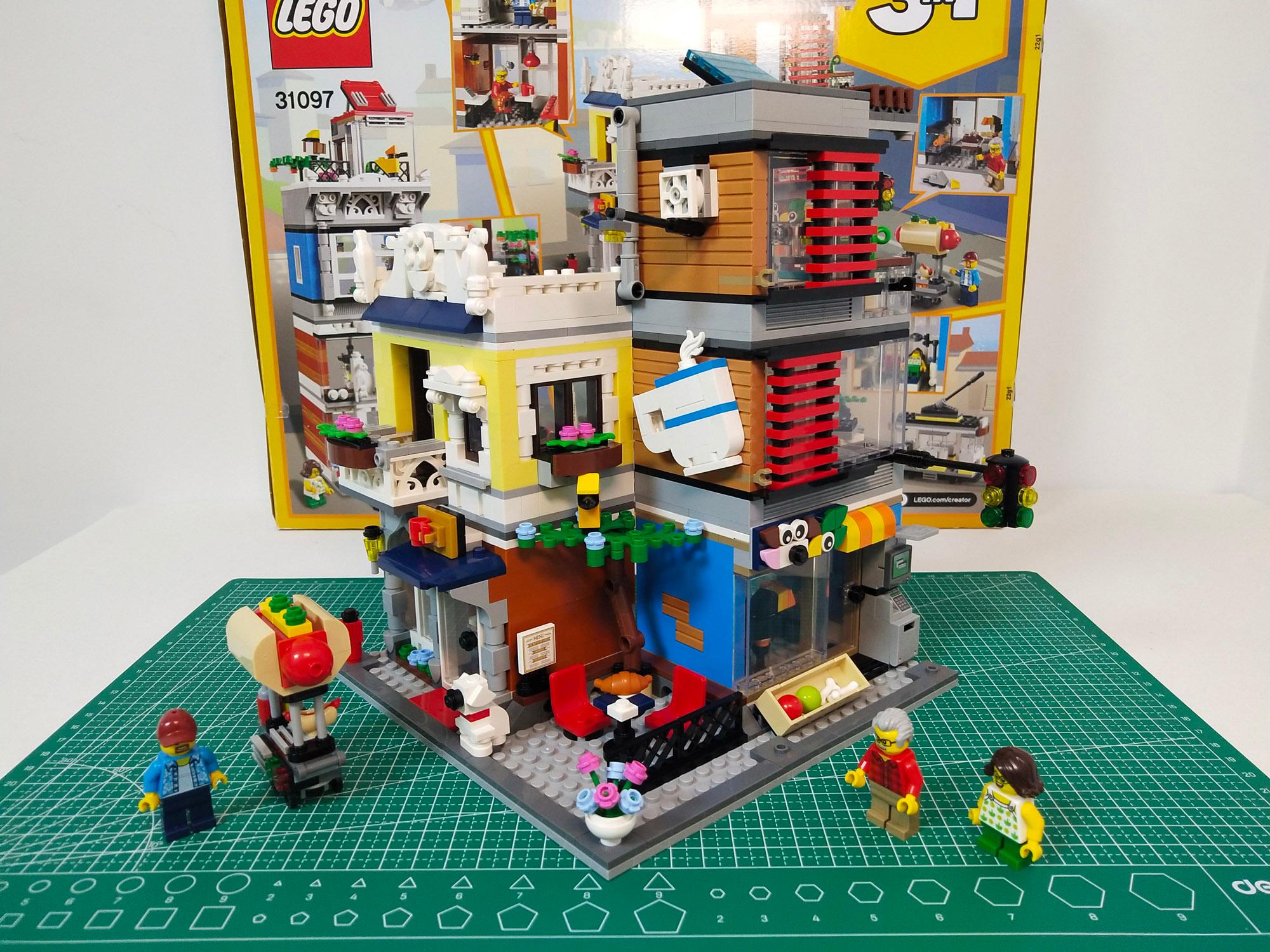 乐高创意百变31097创意三合一宠物店与咖啡厅排楼