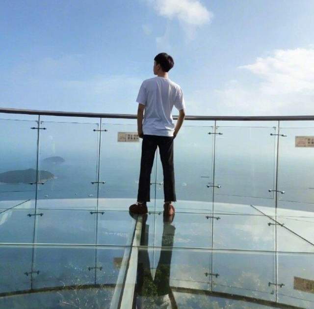 刘学州留下万字遗书，生前服用大量安眠药，账户一半余额捐孤儿院休闲区蓝鸢梦想 - Www.slyday.coM