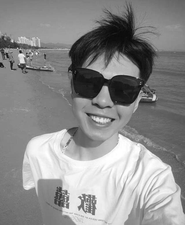 刘学州留下万字遗书，生前服用大量安眠药，账户一半余额捐孤儿院休闲区蓝鸢梦想 - Www.slyday.coM