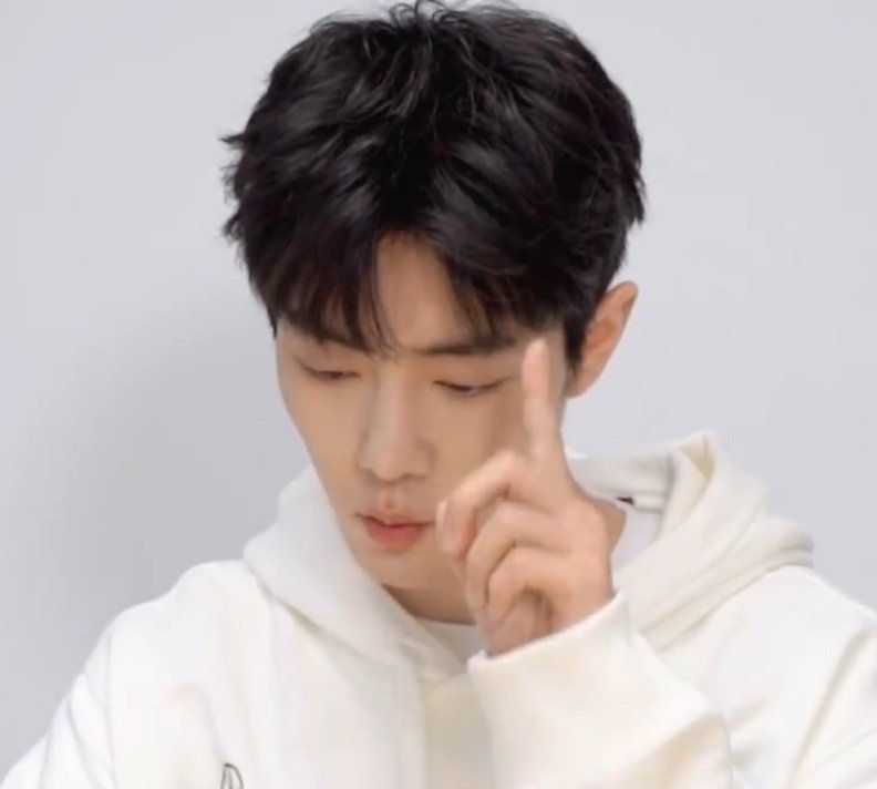 真够无语!汪海林炮轰《开端》,居然又扯到了肖战!休闲区蓝鸢梦想 - Www.slyday.coM 真够无语!汪海林炮轰《开端》,居然又扯到了肖战!休闲区蓝鸢梦想 - Www.slyday.coM