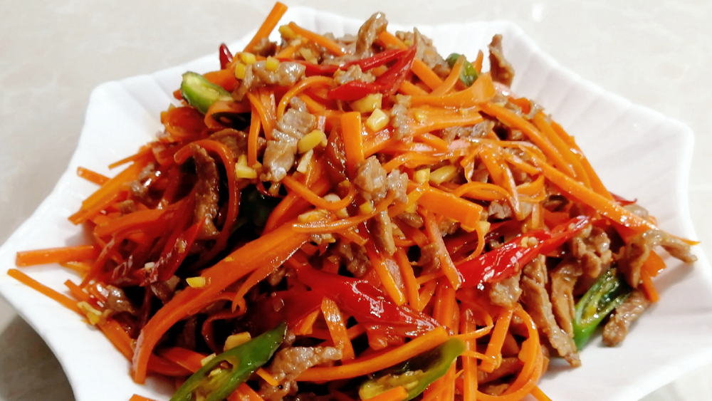 胡萝卜炒牛肉的家常做法,简单易学营养美味,还有家的味道|牛肉|炒牛肉