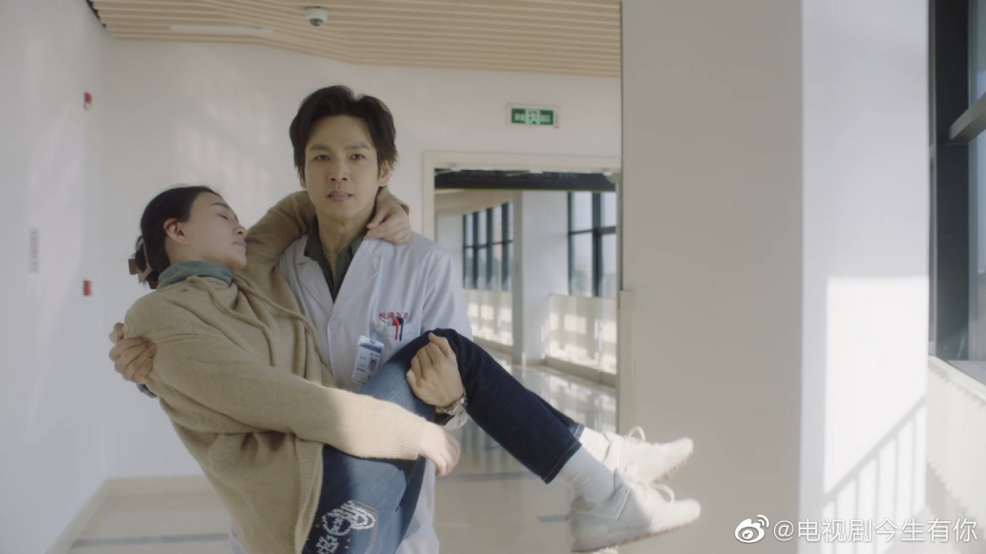 钟汉良李小冉虐恋情深,《今生有你》为中年偶像剧“正名”?休闲区蓝鸢梦想 - Www.slyday.coM 钟汉良李小冉虐恋情深,《今生有你》为中年偶像剧“正名”?休闲区蓝鸢梦想 - Www.slyday.coM