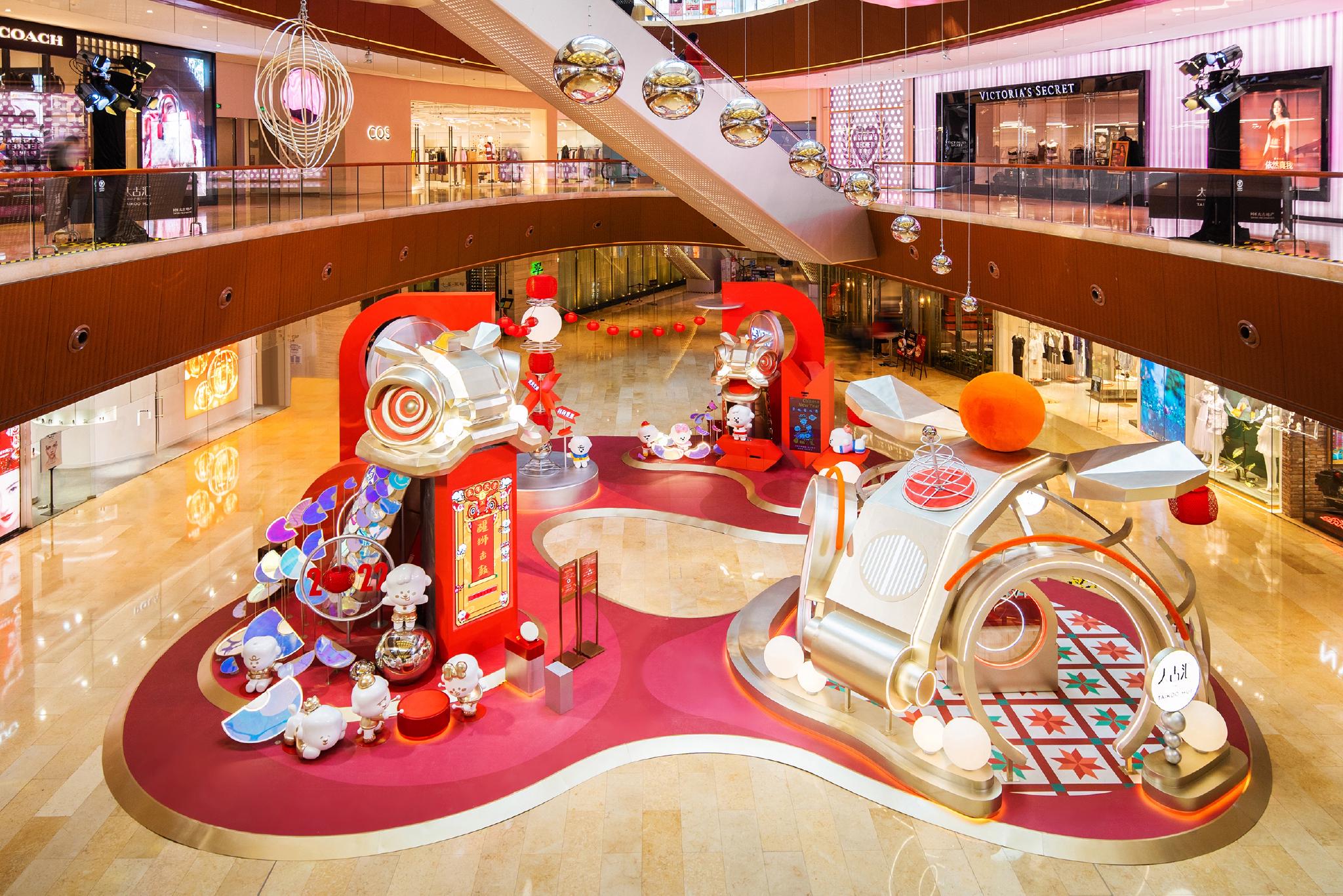 广州太古汇新春醒狮主题展开幕休闲区蓝鸢梦想 - Www.slyday.coM