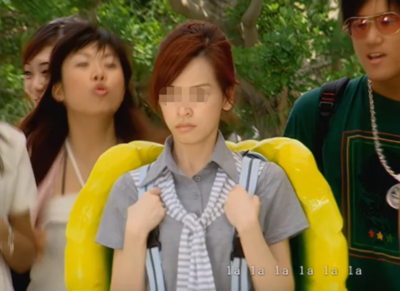 胡歌等了她17年，她嫁入豪门只花了4天，全网落泪：2022第一个心碎的童话...休闲区蓝鸢梦想 - Www.slyday.coM