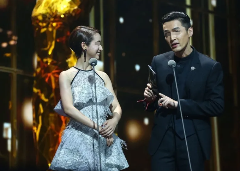 胡歌等了她17年，她嫁入豪门只花了4天，全网落泪：2022第一个心碎的童话...休闲区蓝鸢梦想 - Www.slyday.coM