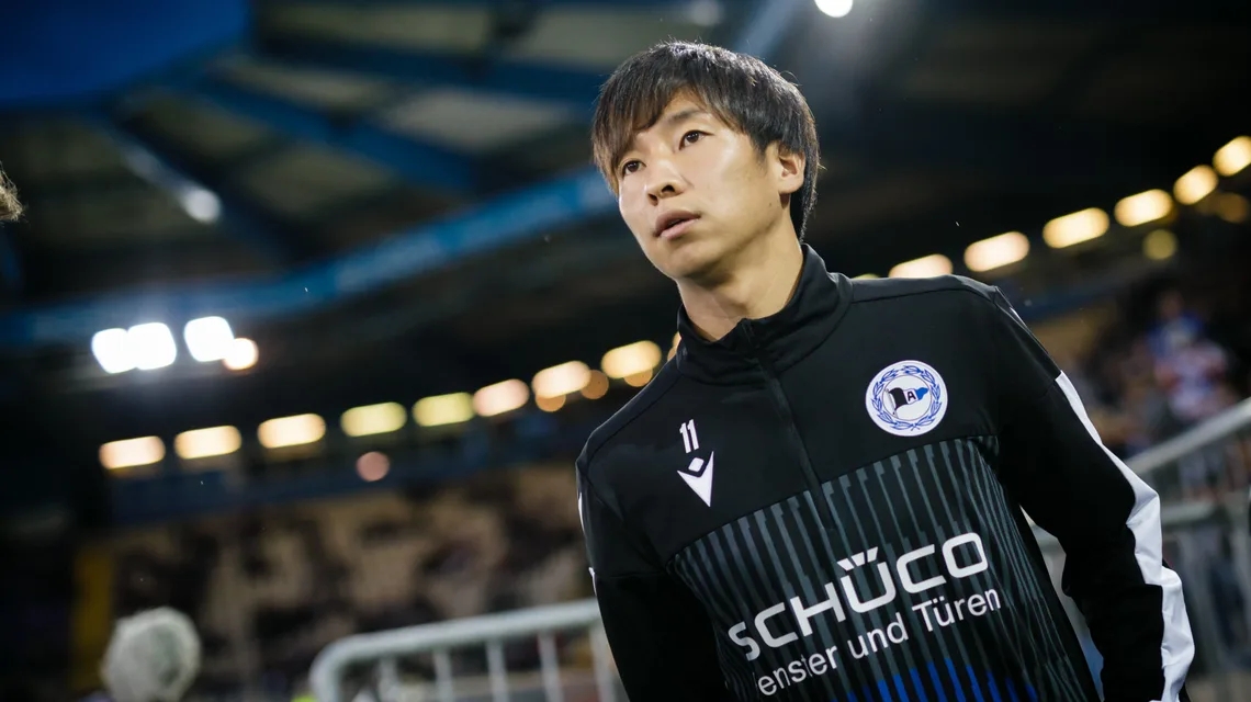 透过德甲看现状为何日本球员引德甲球队痴迷