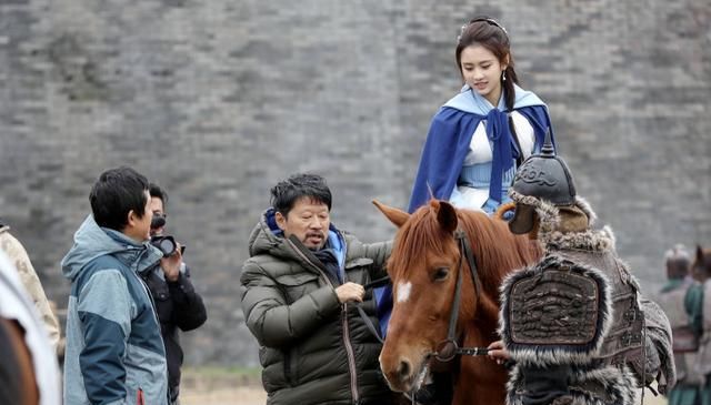 从赵丽颖到白敬亭赵今麦,正午阳光选“流量”的演员是真不赖休闲区蓝鸢梦想 - Www.slyday.coM 从赵丽颖到白敬亭赵今麦,正午阳光选“流量”的演员是真不赖休闲区蓝鸢梦想 - Www.slyday.coM