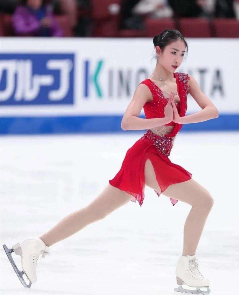 看!陈虹伊、羽生结弦的原地旋转!中、日花滑之美,在这一刻绽放休闲区蓝鸢梦想 - Www.slyday.coM 看!陈虹伊、羽生结弦的原地旋转!中、日花滑之美,在这一刻绽放休闲区蓝鸢梦想 - Www.slyday.coM