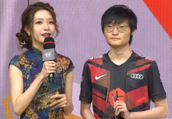 卡萨转会内幕被曝光并不是心甘情愿离开tes的行为让他心寒