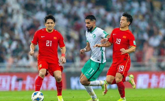 洛国富向足协道歉 真是个性格直爽的汉子休闲区蓝鸢梦想 - Www.slyday.coM 洛国富向足协道歉 真是个性格直爽的汉子休闲区蓝鸢梦想 - Www.slyday.coM