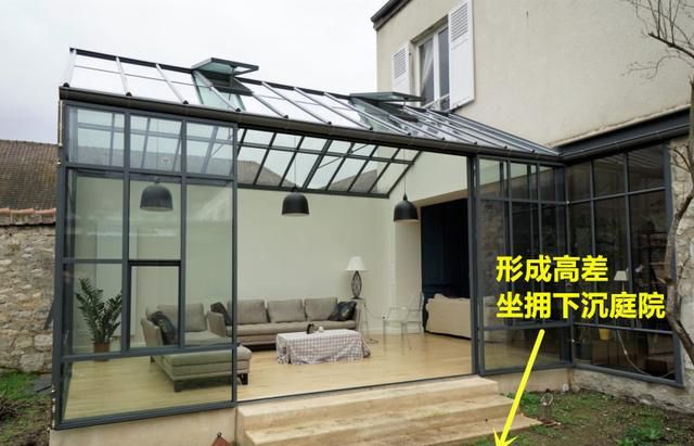 不想老家的大院子浪费掉，老爸花八千造阳光房，我都想搬回去了！休闲区蓝鸢梦想 - Www.slyday.coM