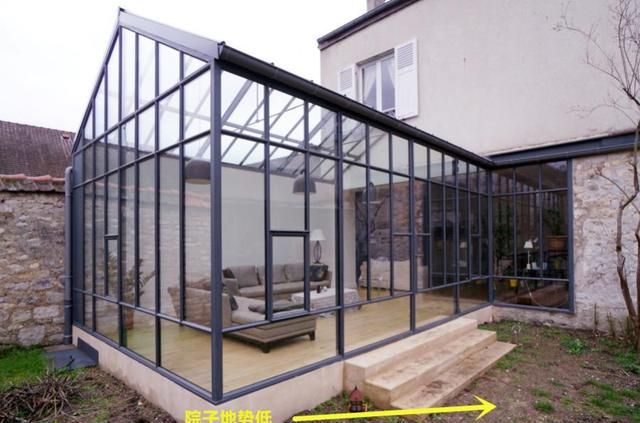 不想老家的大院子浪费掉，老爸花八千造阳光房，我都想搬回去了！休闲区蓝鸢梦想 - Www.slyday.coM