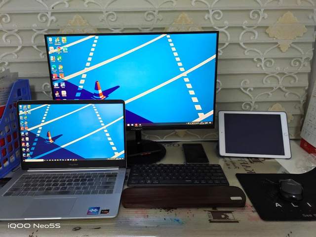 千元内就能买到的24寸2k美术显示器这也许是性价比最高显示器