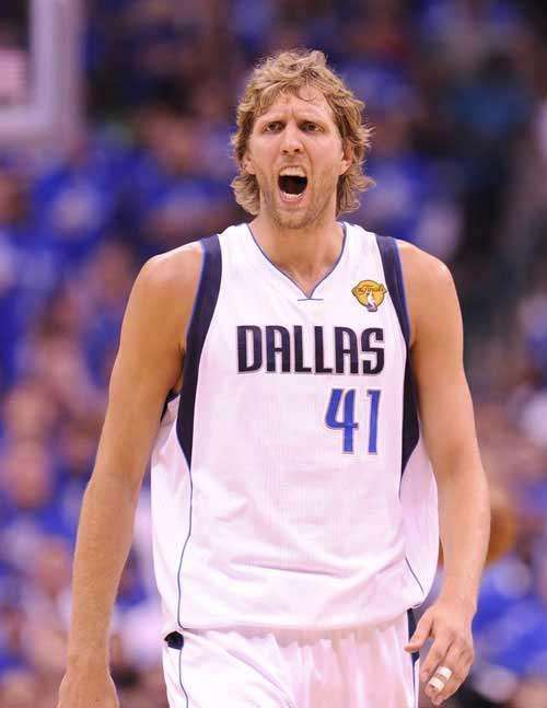 场均35+得分，为何科比当年没有拿到MVP？谁抢走了？休闲区蓝鸢梦想 - Www.slyday.coM