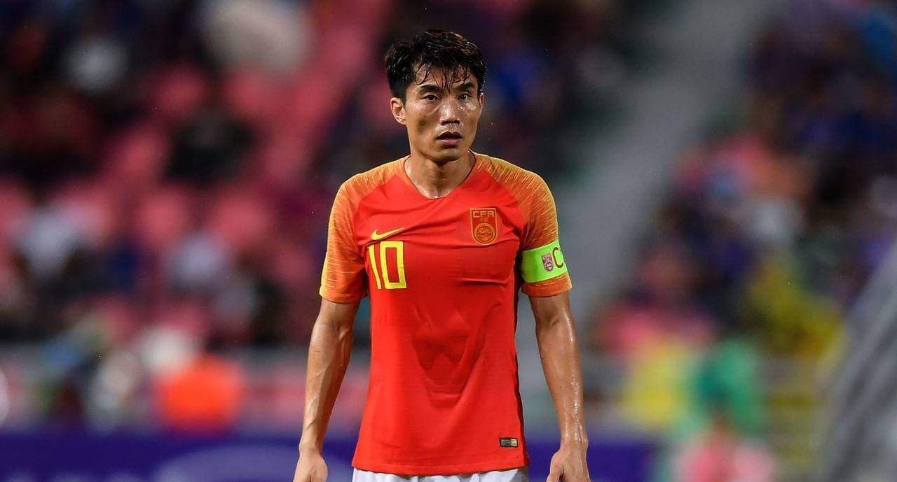 郑智以教练身份出战12强赛他能否帮助国足进入世界杯