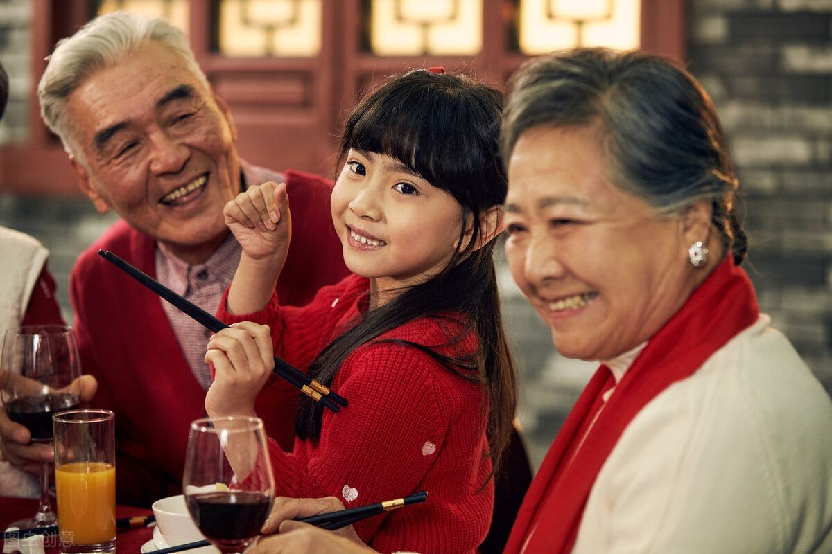 孩子对春节没有期待感？那是因为没“好好过年”，仪式感尽早建立休闲区蓝鸢梦想 - Www.slyday.coM