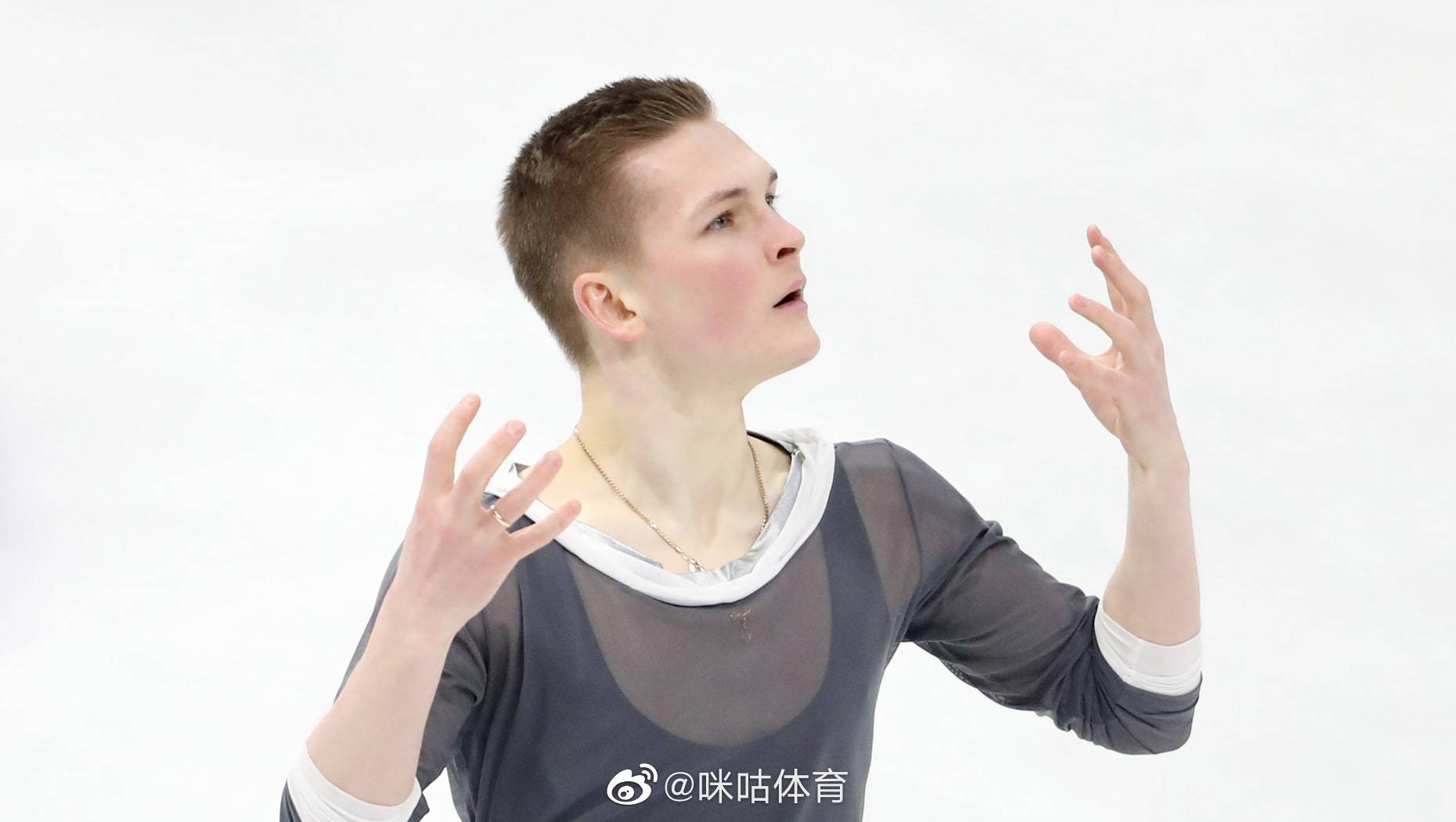 据报道，俄罗斯花滑名将米哈伊尔·科尔亚达由于新冠检测阳性将退……休闲区蓝鸢梦想 - Www.slyday.coM