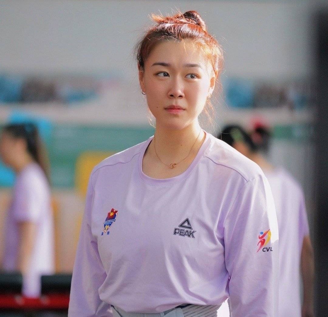 大器晚成的栗垚,26岁身披国家队战袍,梦想是拿冠军|广东女排|战袍