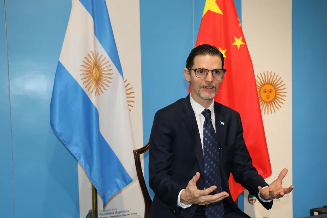 阿根廷驻华大使牛望道