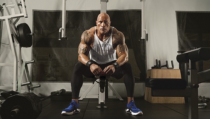 安德玛押注搏击与巨石强森共创高性能品牌