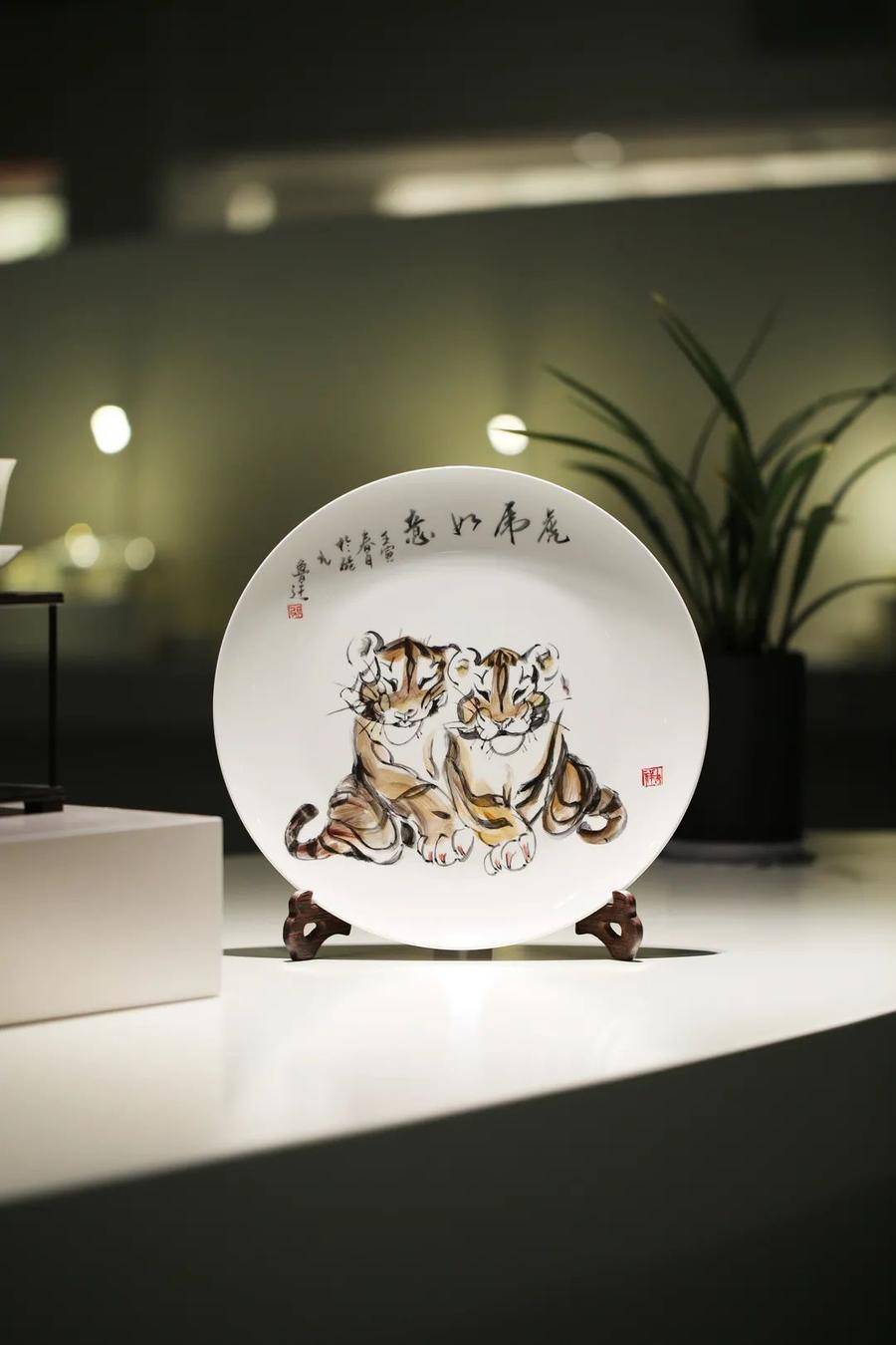 中华好礼丨硅元瓷器|瓷器_新浪新闻