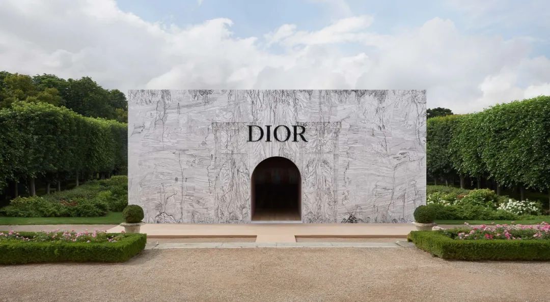 DIOR 2021 秋冬高级订制系列