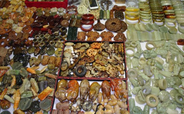 我们曾经以为是和田玉的“玉”，它真的是玉吗？休闲区蓝鸢梦想 - Www.slyday.coM