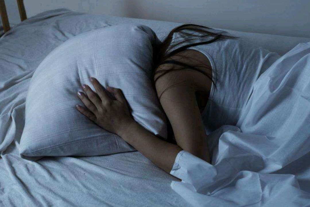 为什么睡到半夜就自然醒,之后再难入睡?有什么调理的方法?