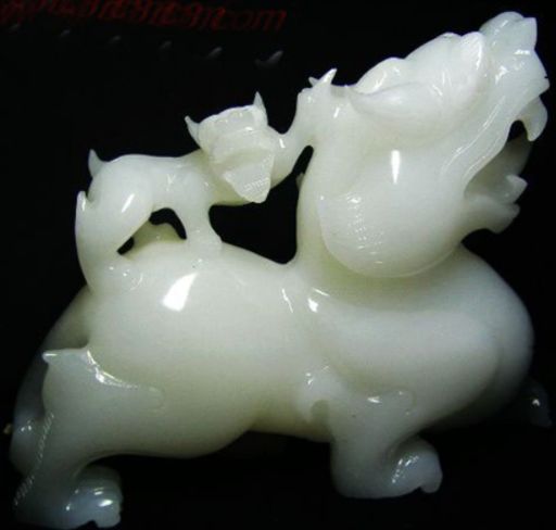 我们曾经以为是和田玉的“玉”，它真的是玉吗？休闲区蓝鸢梦想 - Www.slyday.coM