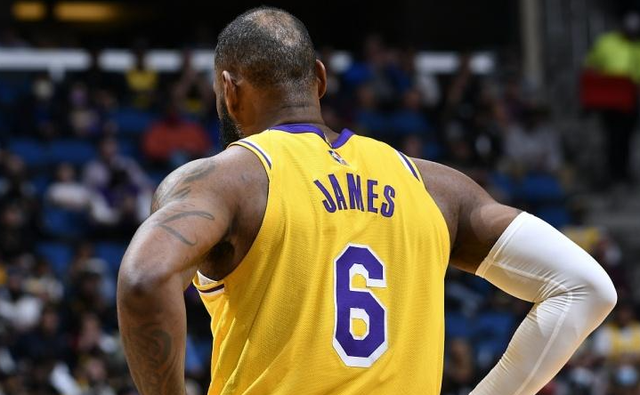 湖人复仇篮网!詹姆斯狂轰33+7+6,浓眉哥复出8+2,哈登空砍三双休闲区蓝鸢梦想 - Www.slyday.coM 湖人复仇篮网!詹姆斯狂轰33+7+6,浓眉哥复出8+2,哈登空砍三双休闲区蓝鸢梦想 - Www.slyday.coM