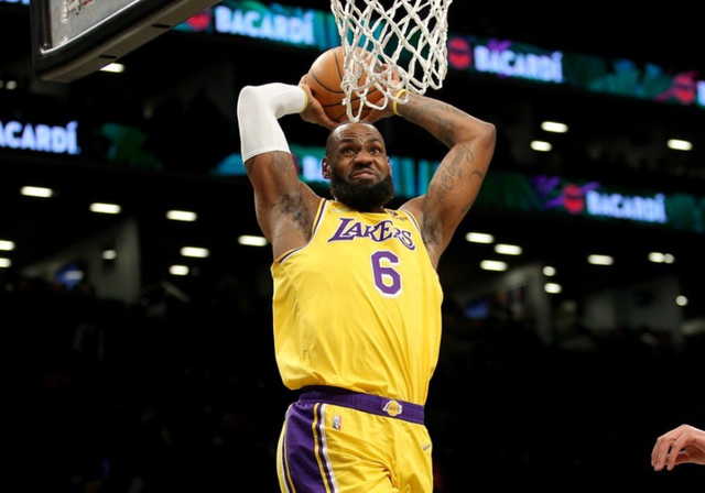 湖人赢了篮网!詹姆斯33+7+6,浓眉8分,哈登33+12+11独木难支休闲区蓝鸢梦想 - Www.slyday.coM 湖人赢了篮网!詹姆斯33+7+6,浓眉8分,哈登33+12+11独木难支休闲区蓝鸢梦想 - Www.slyday.coM