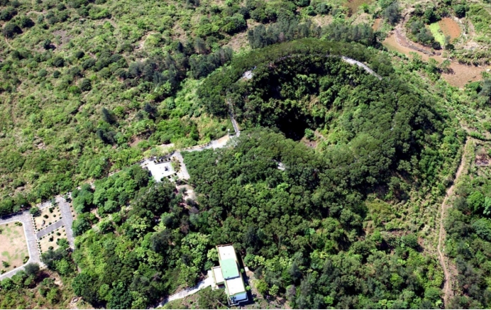 NASA卫星拍到“龟山岛”在冒烟,我国将有火山喷发?台湾该怎办休闲区蓝鸢梦想 - Www.slyday.coM NASA卫星拍到“龟山岛”在冒烟,我国将有火山喷发?台湾该怎办休闲区蓝鸢梦想 - Www.slyday.coM