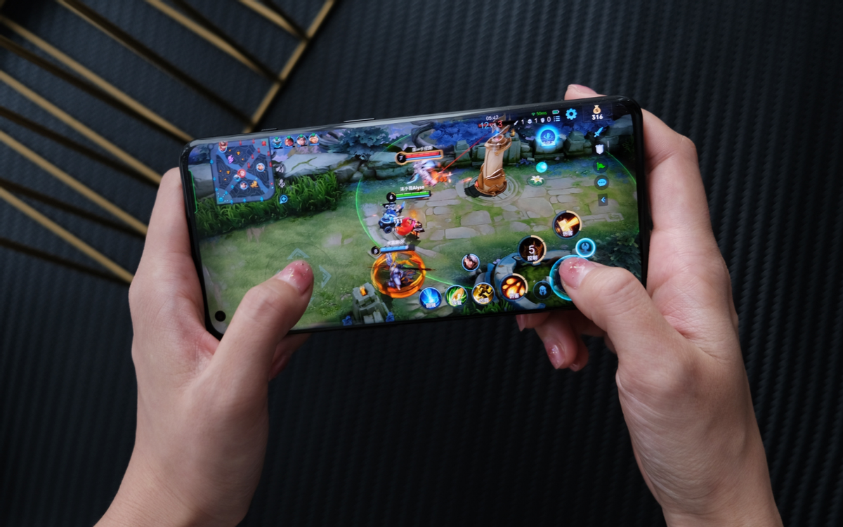 一加10 Pro已支持《王者荣耀》120帧，稳不稳看体验过网友怎么说休闲区蓝鸢梦想 - Www.slyday.coM