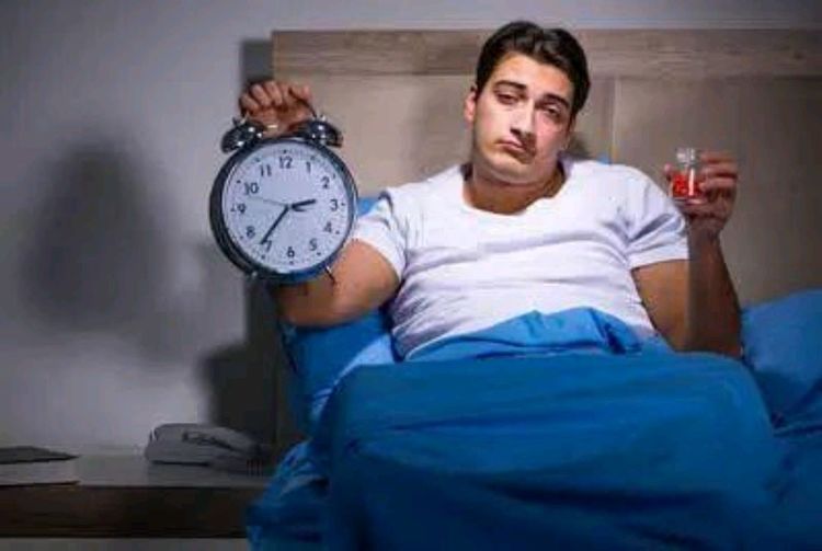 睡眠不好的人，或许是在睡前犯了这四个“禁忌”，希望尽早改正休闲区蓝鸢梦想 - Www.slyday.coM