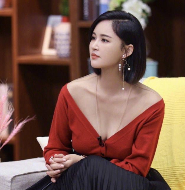 张歆艺离异后嫁给前夫兄弟前夫说我恶心现任把我当成宝