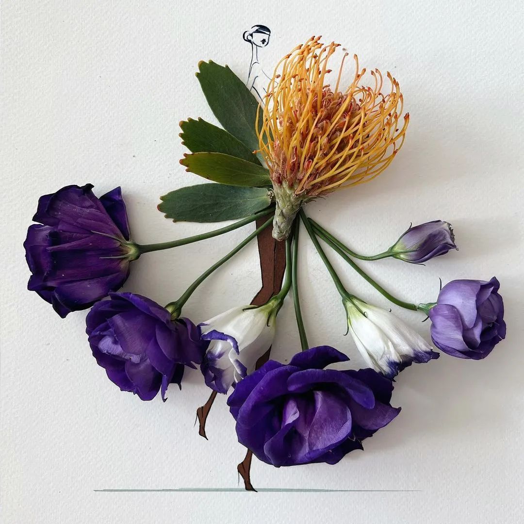 将手绘与鲜花结合，他把服装设计玩出了花，创意一百分休闲区蓝鸢梦想 - Www.slyday.coM