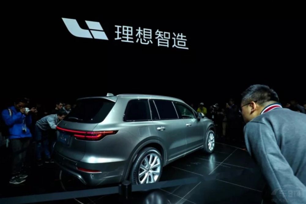 团车网造车为何惹来李想怒怼，理想ONE真的缺这点流量吗？休闲区蓝鸢梦想 - Www.slyday.coM